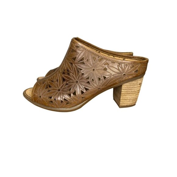 Josef Seibel Leather Open Toe Mules Size 37/6 Floral Cutout Design Stacked Heel - Picture 5 of 9
